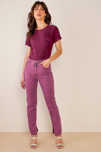 calça-jeans-roxa-reta-abertura-barra-36