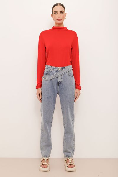 Roupas Jeans: Calças, Camisetas, Jaquetas, Saias e Shorts